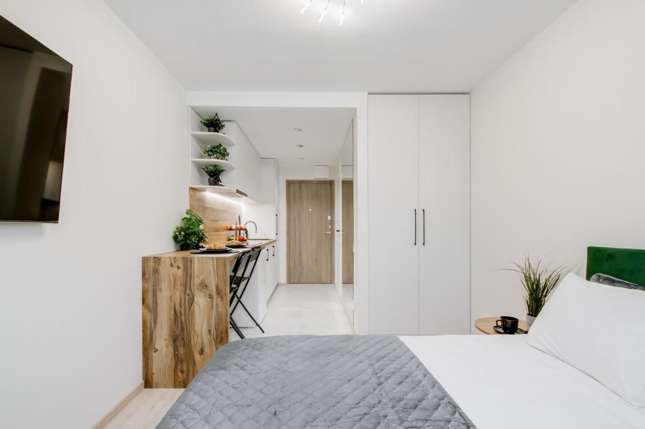 Stylish Apartment In Zverynas Vilnius Exterior photo